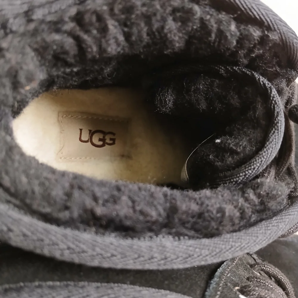 UGG ♡ neumel 2 boot black kids suede winter cozy minimal winter school